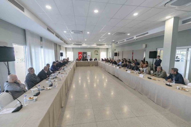 Seçer: "Bu Deprem Mersin’in Ve Bölgenin Tarihini Değiştirecek"
