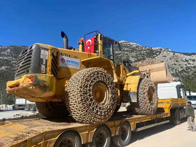 Muğlalı Mermercilerin Deprem Seferberliği Devam Ediyor