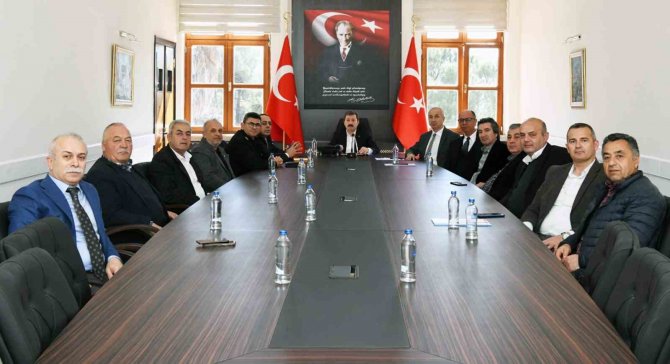 Muğlalı Mermercilerin Deprem Seferberliği Devam Ediyor