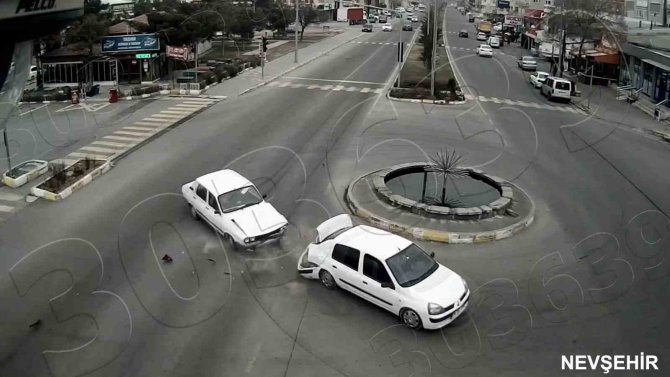 Kazalar Kgys’ye Yansıdı: Kırmızı Işık İhlali Kazaya Neden Oldu
