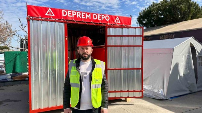 Genç Girişimcinin Ürettiği ’Deprem Depo’ Projesi Büyük İlgi Görüyor