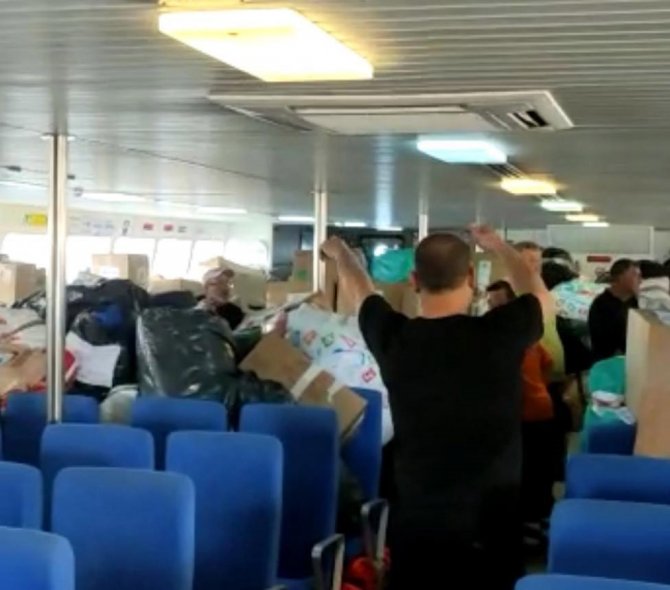 Rodos’tan Marmaris’e Depremzedeler İçim Yardımlar Sürüyor