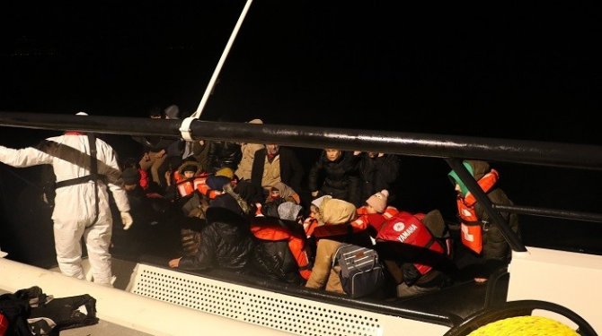 Ayvacık Açıklarında 106 Kaçak Göçmen Kurtarıldı