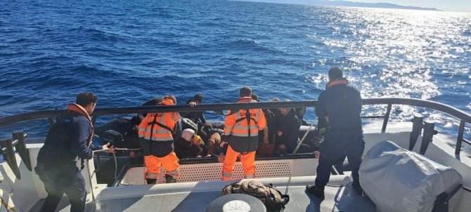 Ayvacık Açıklarında 106 Kaçak Göçmen Kurtarıldı