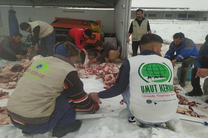 Elazığ’dan Malatya’daki Depremzedelere Yardım