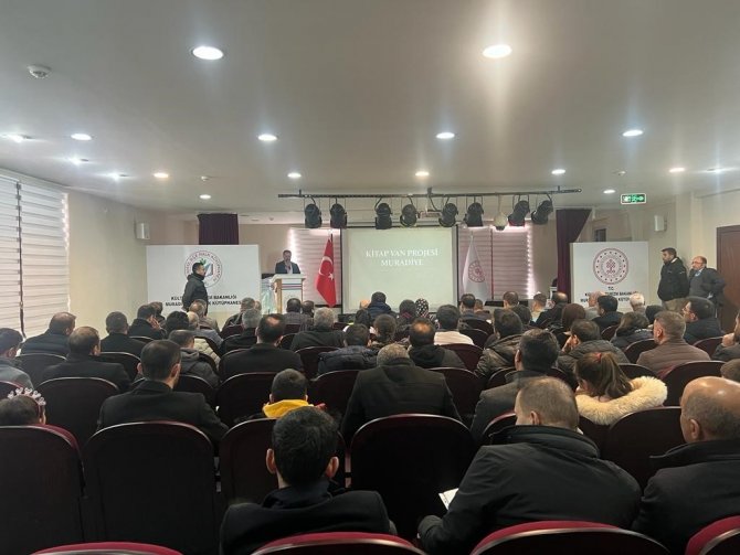 Muradiye’de "Kitap Van Projesi" Toplantısı Gerçekleştirildi