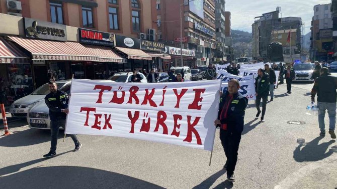 Dostluk Maçı Öncesinde Anlamlı Hareket