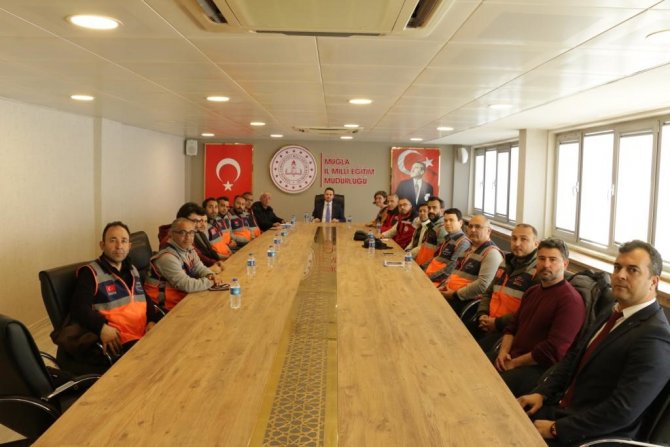 Muğla Akub Ve Afad Gönüllüsü 19 Kişi Deprem Bölgesindeki Görevini Tamamladı