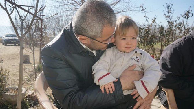 Başkan Vural, Çivril’e Gelen Depremzede Ailelerle Bir Araya Geldi
