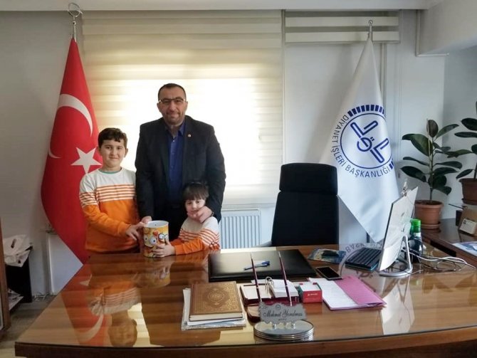 Kumbaralarındaki Parayı Depremzedeler İçin Bağışladılar