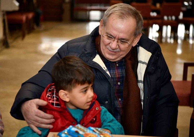 Samsun Büyükşehir Belediyesi Afet Bölgesinde “Çocuk Oyun Evi” Kurdu