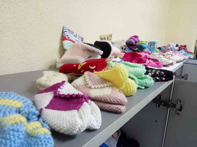 Kemalpaşa’daki Vakıf, Depremzedeler İçin Mağazaya Dönüştürüldü