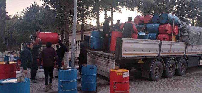 Meslek Liselileri Deprem Bölgesi İçin Soba Ve Hijyen Maddesi Üretti