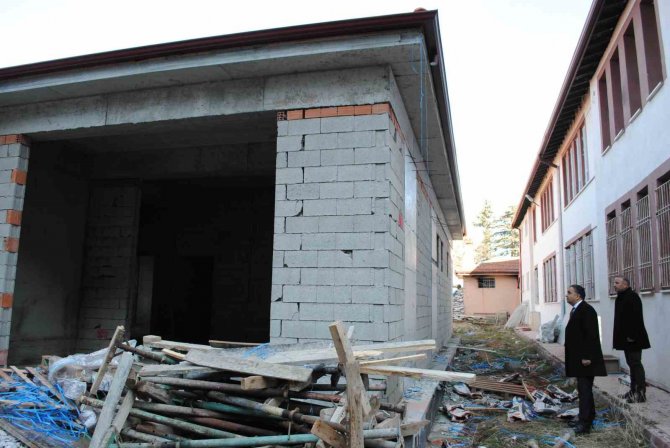 Eğirdir Mesleki Ve Teknik Anadolu Lisesi Atölye Binasına Kavuşuyor