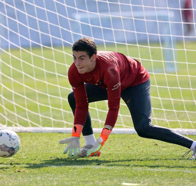 Galatasaray Hazırlıklarına Devam Etti