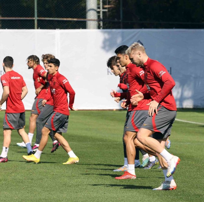 Galatasaray Hazırlıklarına Devam Etti
