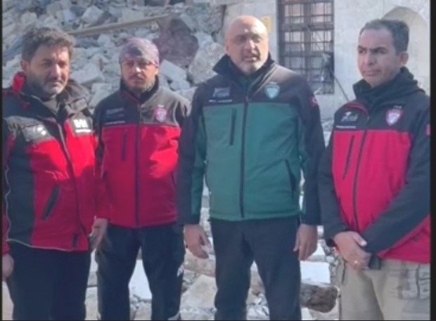 Başkan Mustafa Yenipazar: "Deprem Bölgelerine Yardım Faaliyetlerini Sürdürmek Zorundayız”