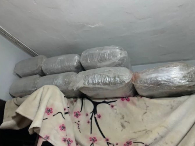 İ̇zmir’de Zehir Tacirlerine Büyük Darbe: 114 Tutuklama