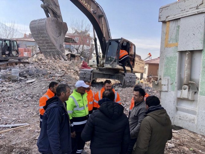 Çarşamba Belediyesi Yaraları Sarıyor