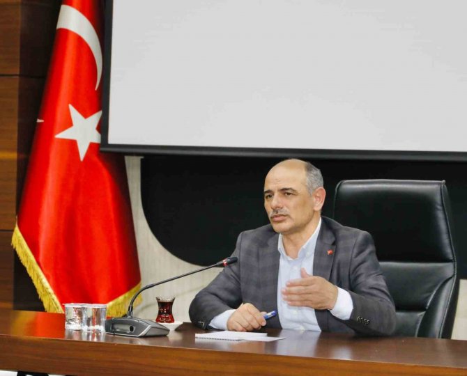 Başkan Söğüt: "Kamudaki Riskli Binaları Boşaltacağız"
