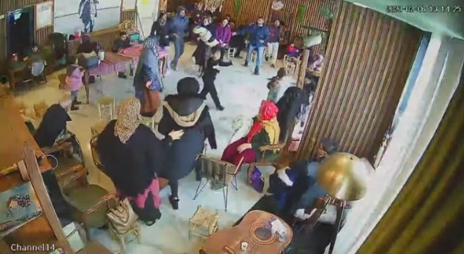 İ̇kinci Depreme Anaokulunda Yakalandılar, Korku Anları Kameraya Yansıdı