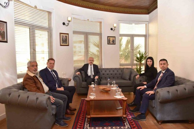 Vali Karadeniz’den Yardım Seferberliğine Destek Veren Kurumlara Teşekkür