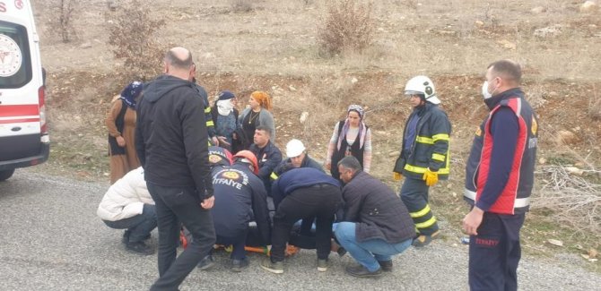 Mardin’de Öğrenci Servisi Devrildi: 14 Yaralı