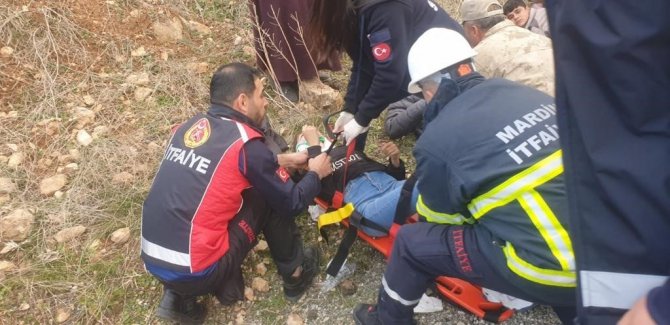 Mardin’de Öğrenci Servisi Devrildi: 14 Yaralı