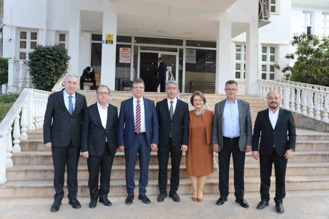 Emarçep Üyesi Başkanlar Fidan Dikti