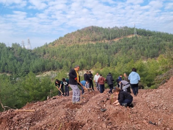 Emarçep Üyesi Başkanlar Fidan Dikti