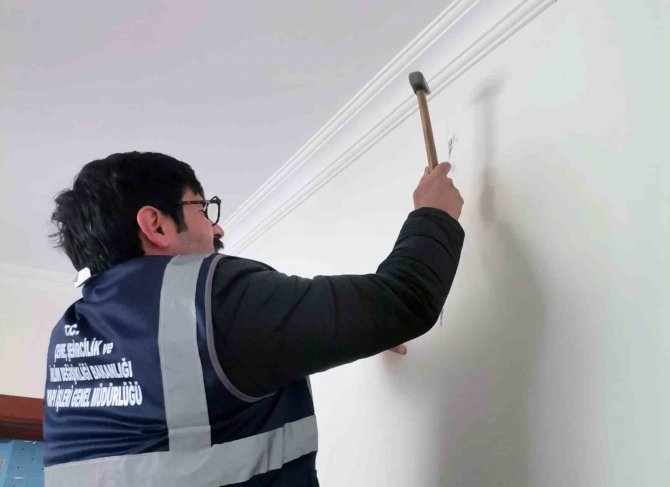 Menteşe Belediye Ekipleri Hasar Tespit Çalışmalarına Katılıyor