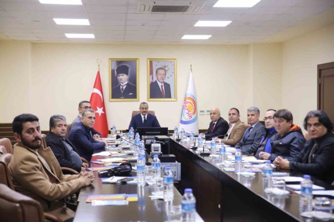 Vali Vekili Sarıfakıoğulları: "Mersin’e Deprem Bölgesinden 180 Bin Kişi Geldi"