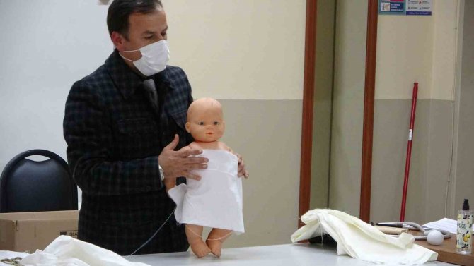 ’Ölü Yıkayıcısı’ Olarak Bilinen ’Gassallık’ Mesleğine Deprem Sonrası İlgi Arttı