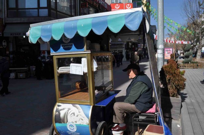 Artan Hava Sıcaklığını Fırsat Bilen Vatandaşlar Adeta Sokaklara Döküldü