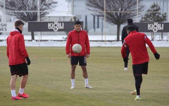 Rıza Çalımbay: "Üzücü Bir Lig Olacak"