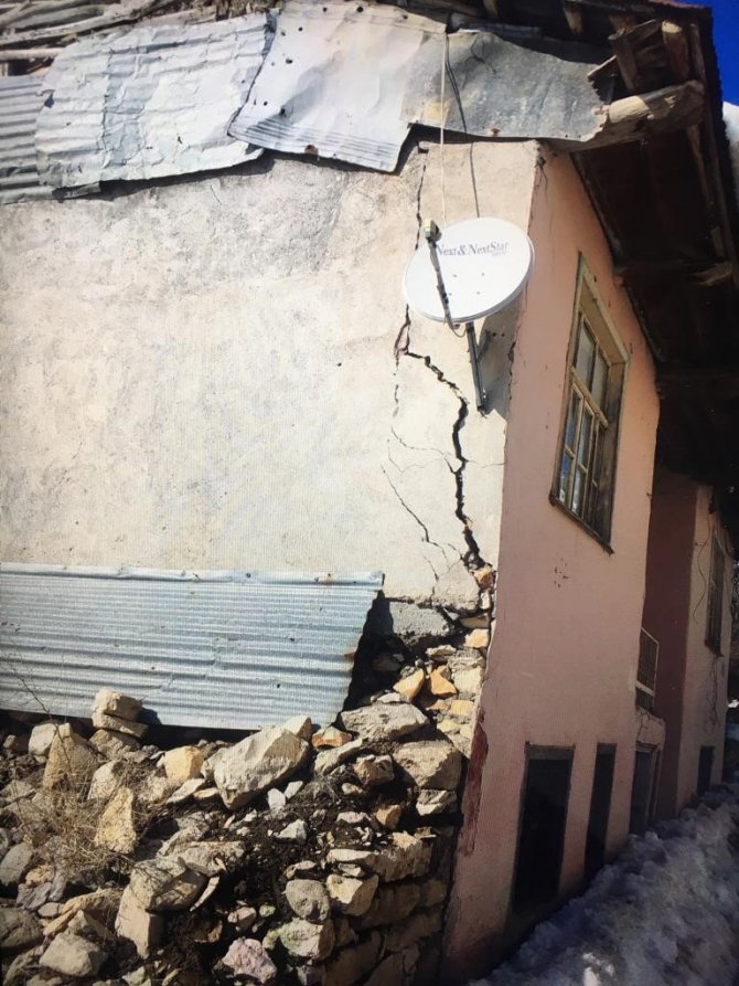 Tunceli’de Hasar Tespit Çalışmaları Devam Ediyor