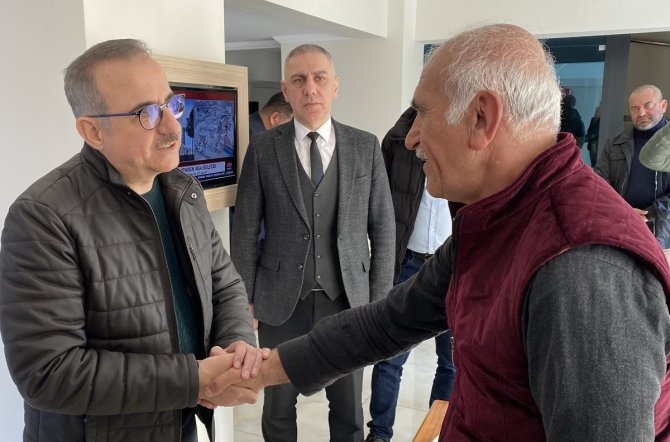 Ak Parti Sürekli: "İ̇zmir’e Gelen 30 Bin Civarında Depremzedemiz Var"