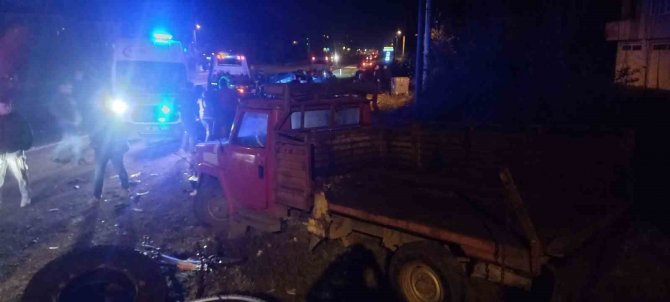 Alkollü Sürücü Hurdaya Dönen Otomobilden Yaralı Olarak Kurtarıldı