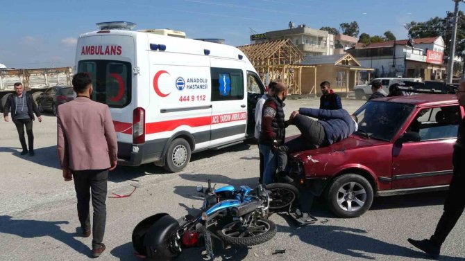Kazada Otomobil Üzerine Düşen Yaralının Hali Görenleri Hayrete Düşürdü