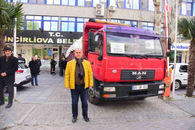 İ̇ncirliova Belediyesi Depremzedelerin Yanında