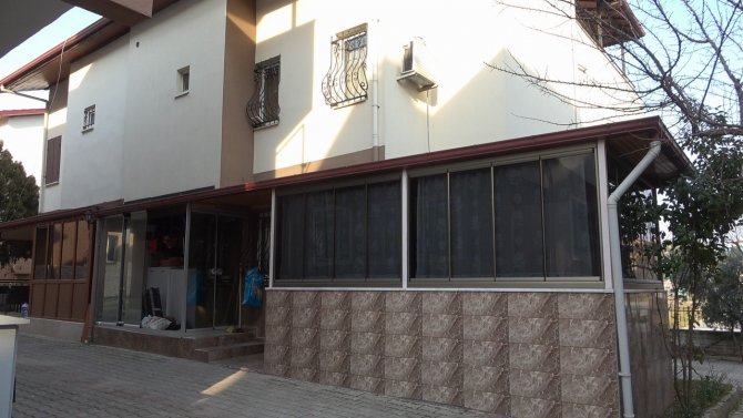 Eve Alkollü Gelen Sağlıkçı Babasının Tehditlerine Dayanamadı