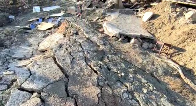 Deprem Bölgesi Malatya’da Heyelan, Bir Mezrayı Yuttu