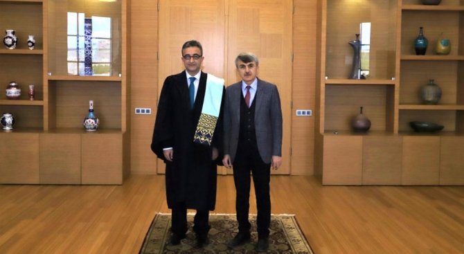 Dpü’de Akademik Yükseltme Töreni