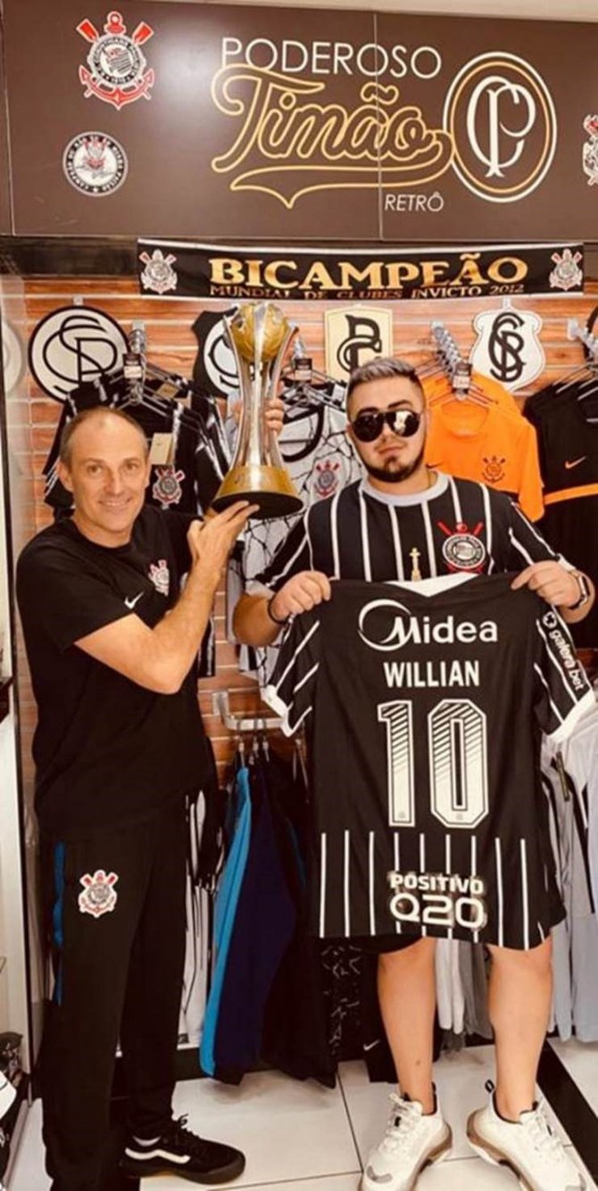 Futbolcu Menajeri Oğuzhan Arslan: “Takım Dengesini Korumak, Yıldız Transferinden Önemli”