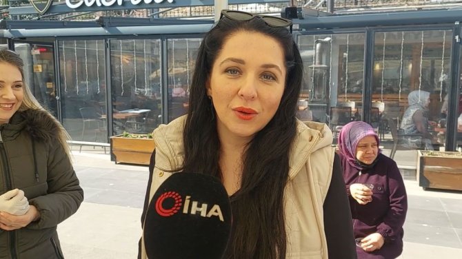 Kadınlar, Depremzedeler İçin Güçlerini Birleştirdi