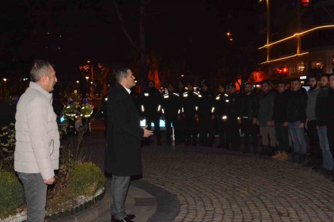 Kastamonu Emniyetinden Deprem Bölgesine 60 Personel Gönderildi