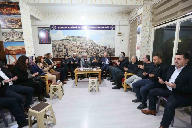Derince’de Depremde Hayatını Kaybeden Vatandaşlar İçin Mevlit Okutuldu