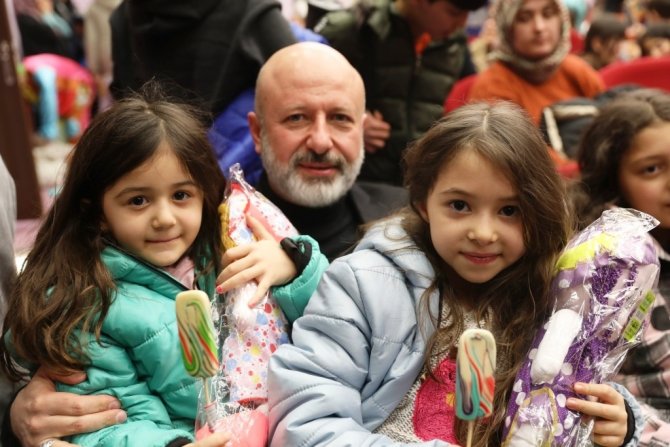 Kocasinan’da Depremzede Çocuklar, Sinema Keyfi Yaşadı