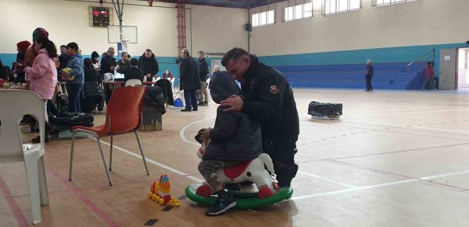 Manisa’ya Gelen Depremzede Sayısı 12 Bin 533