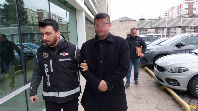 Samsun’da Silah Operasyonunda 1 Kalaşnikof Ve 5 Tabanca Ele Geçirildi: 2 Gözaltı